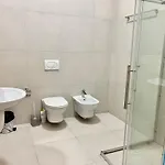 Modern Family-size With Private Veranda-5min To The * Tirana