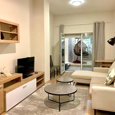 Modern Family-size With Private Veranda-5min To The شقة *